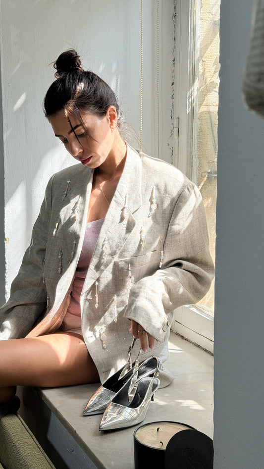 Greige White Tonal M *LEBANON EXCLUSIVE*